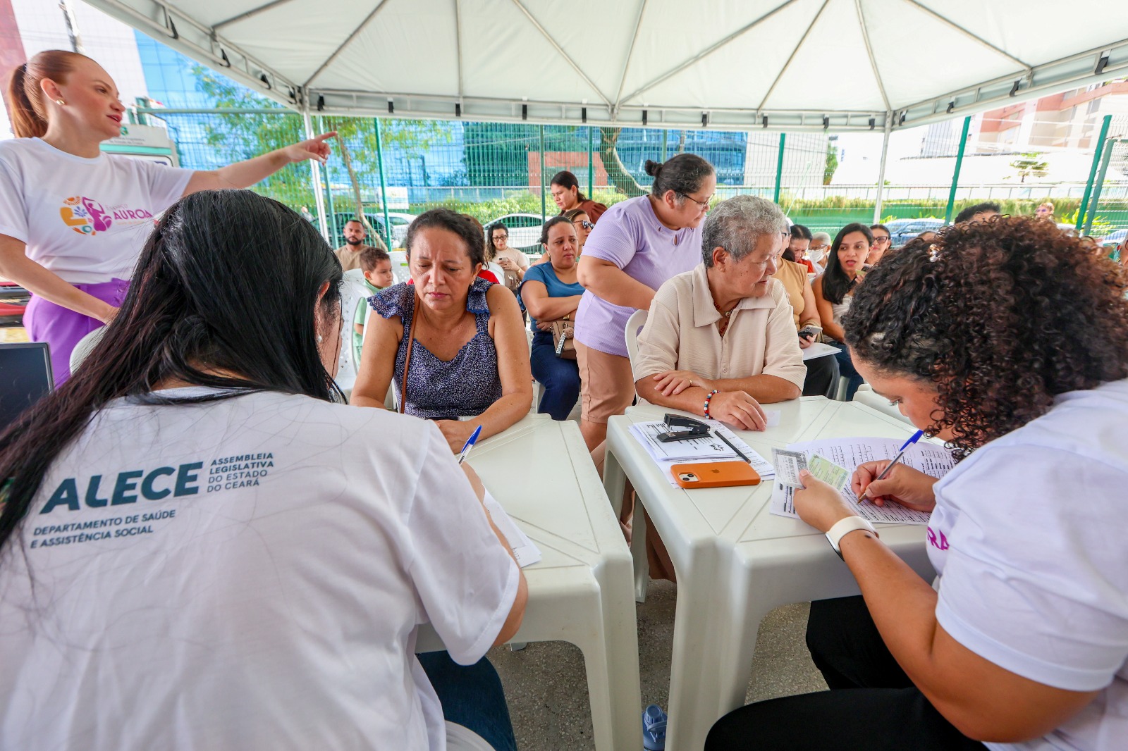Cerca de 80 mulheres aproveitaram para realizar o exame de mamografia