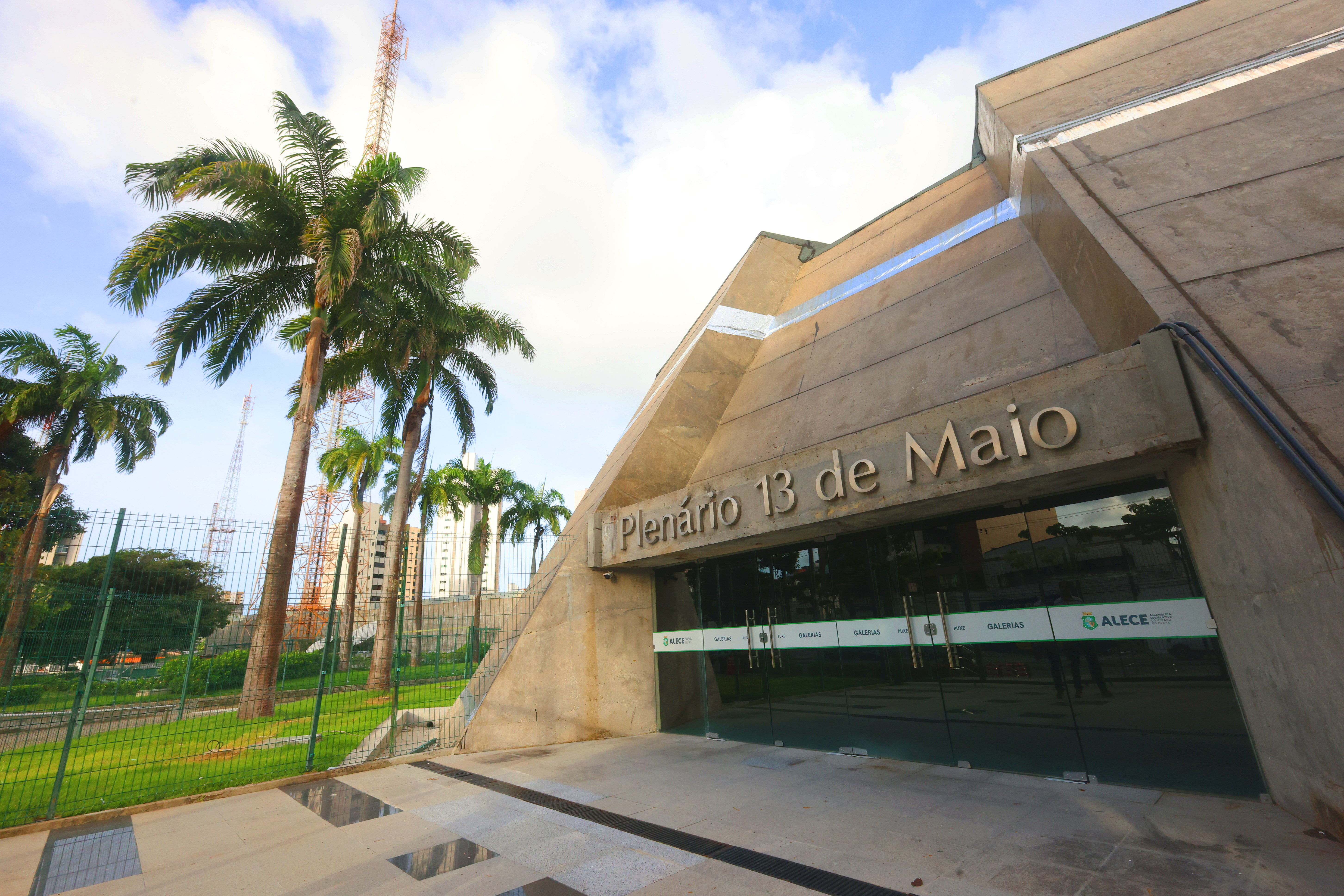 Alece anuncia composição da Comissão de Recesso da Casa